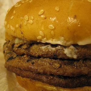 This triple burger, or sometimes a couple of 'em, constitute dinner for some folks, at 1,250 calories per. (This triple burger, or sometimes a couple of 'em, constitute dinner for some folks, at 1,250 calories per. This triple burger, or sometimes a couple of 'em, constitute dinner for some folks, at 1,250 calories per. (This triple burger, or sometimes a couple of 'em, constitute dinner for some folks, at 1,250 calories per.