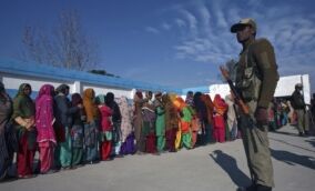 Hindus, Muslims to Share Power in Indian Kashmir