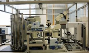 Robot Scientist Helps Design New Drugs