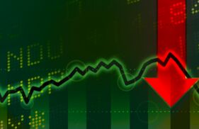 VOA慢速英语:Markets React Badly to World News, China Troubles
