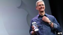 VOA慢速英语:Apple CEO Tim Cook Upset about EU Tax Bill(翻译)
