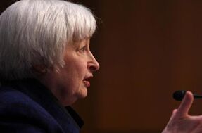 国际英语新闻:Rate hike becomes appropriate relatively soon: U.S. Fed chair