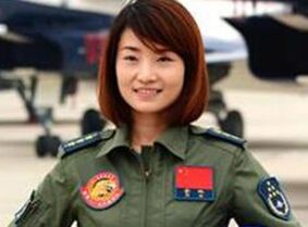 中国首位女性J10飞行员在飞行事故中死亡