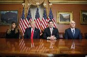 VOA常速英语:Trump Eager to Act, But With What Kind of Mandate?(翻译)