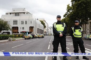 国际英语新闻:London museum car incident not terrorism-related: Police