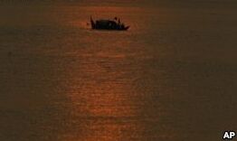 VOA慢速英语:湄公河地区太阳能项目增加