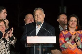国际英语新闻:Hungarian PM Orban wins election
