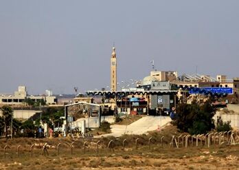 国际英语新闻:Syria to re-open Nasib Border Crossing with Jordan in Oct.