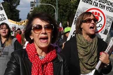 国际英语新闻:Greece hit by first major strike in post bailout era
